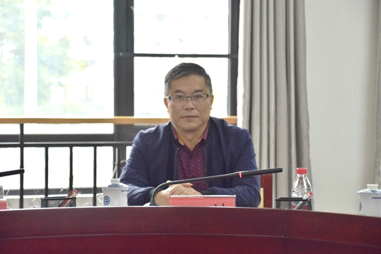说明: C:UserslenovoDesktop20181020会议照片DSC_5365.JPG