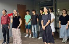数红芯·星辰计划丨酷暑送清凉 关怀励青春——数据科学与信息工程学院开展2026级新生军训慰问活动